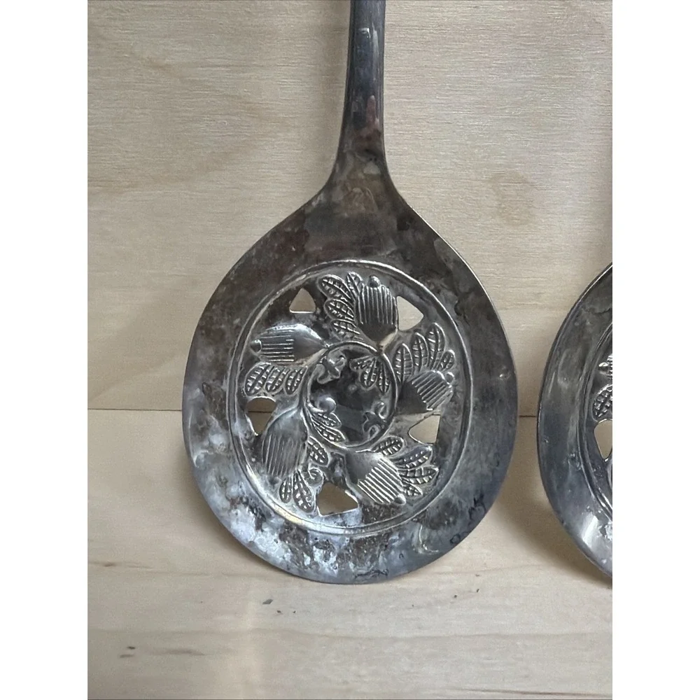 Godinger & Co. Silver Plate Tomato Or Berry Serving Spoon Set‎ Of 2